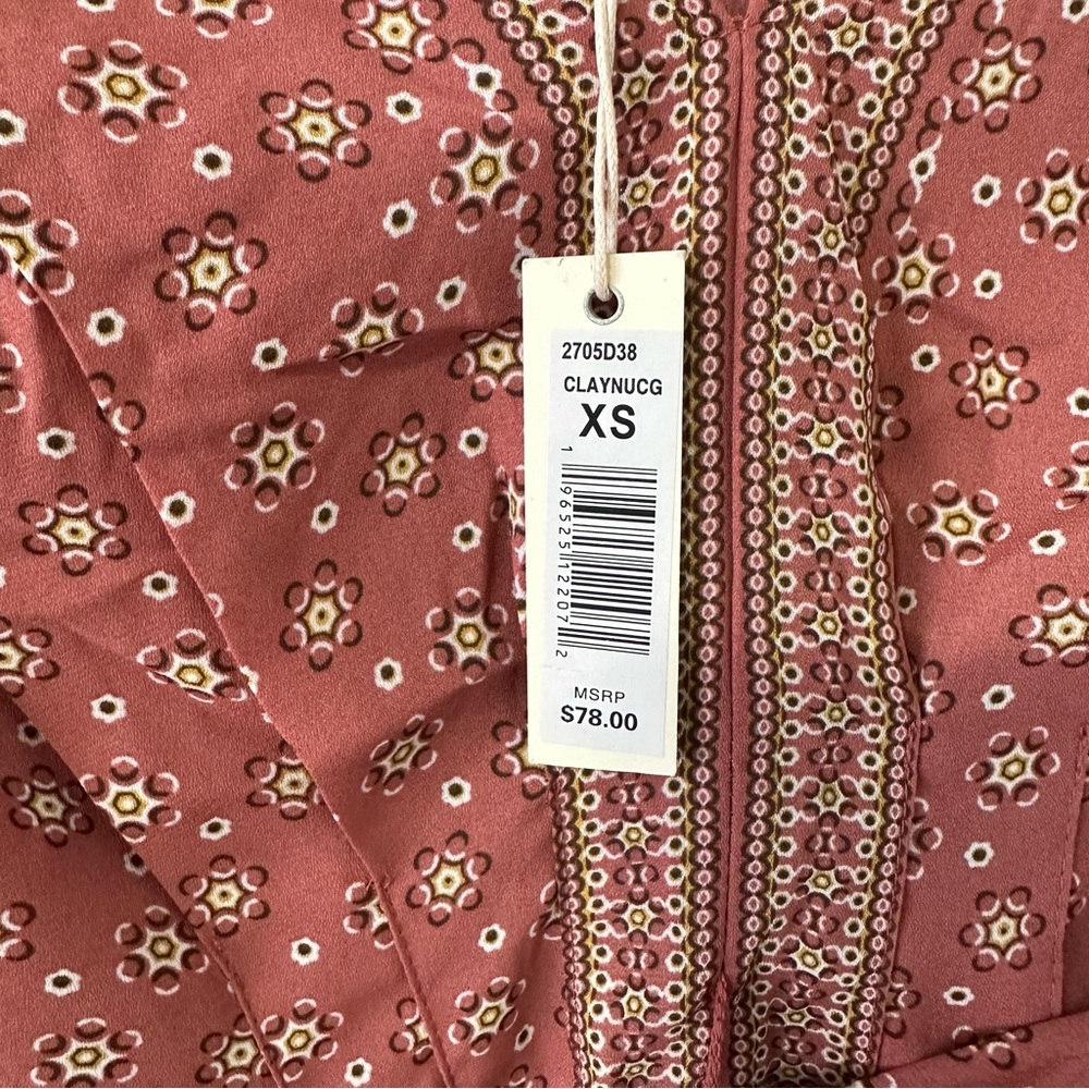NWT Max Studio Clay/Floral Ruffle Sleeves V-Neck Tie Side Blouse Size XS - Picture 7 of 13